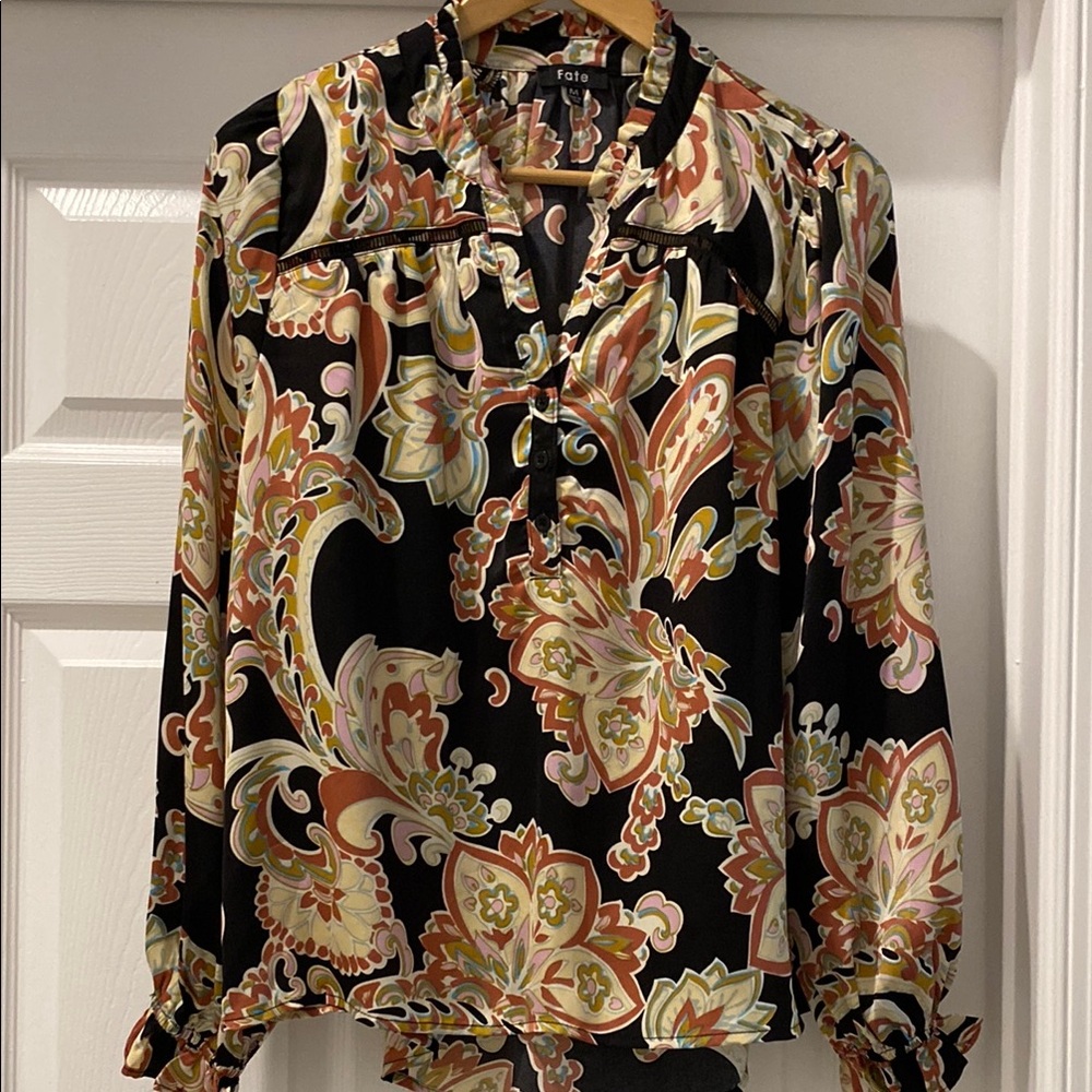 Fate : Black and Pink Ruffled Mandarin Collar Blouse